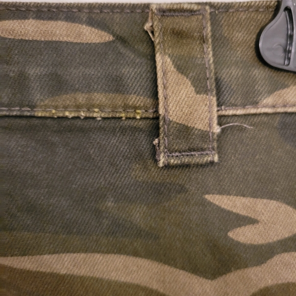 TopShop Camo Mini Skirt Sz 2 US 100% Cotton - Picture 10 of 10